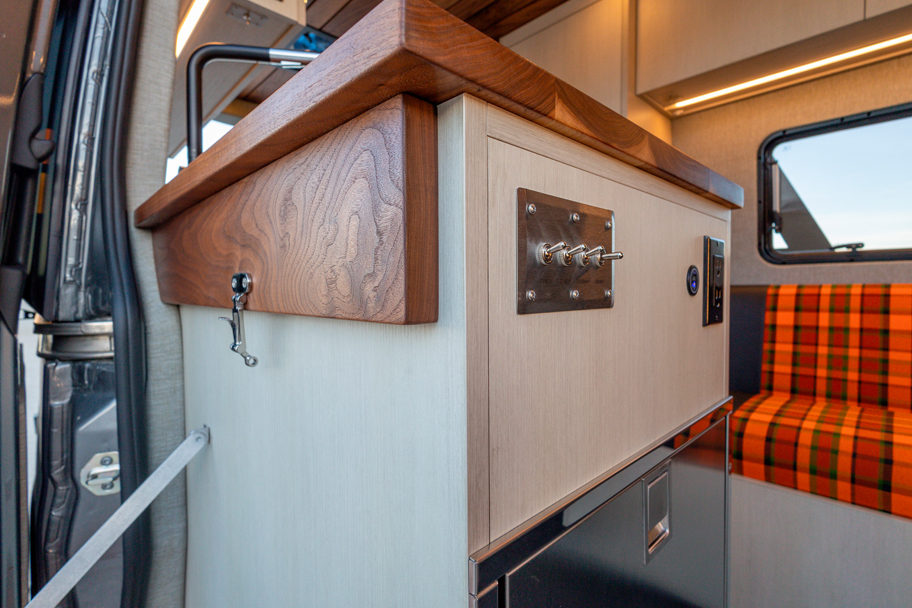SAGA Vans Team Van Sprinter 144 black walnut accents and switches