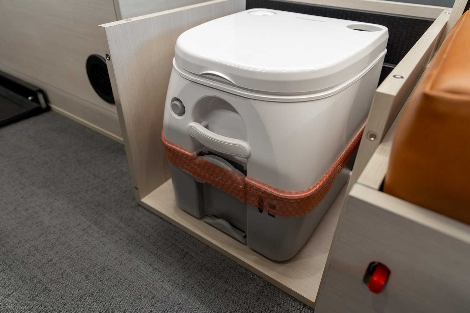 SAGA Vans Sprinter 170 Interior build with composting toilet